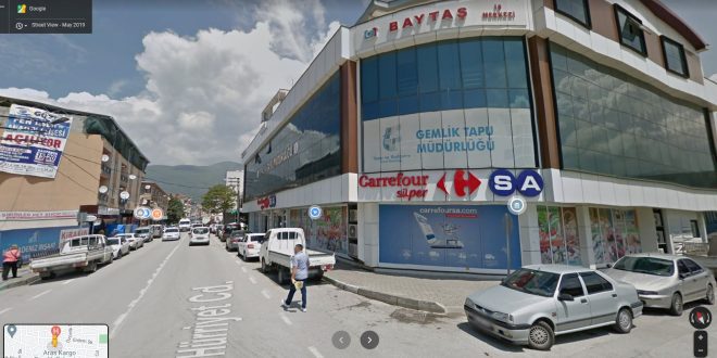 Hürriyet Caddesi