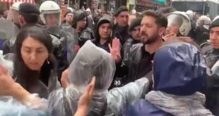 HDP'li vekil Saliha Aydemir polise yumruk attı