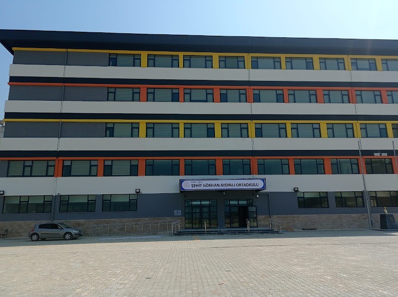 Şehit Gökhan Aydınlı Ortaokulu – Gemlik