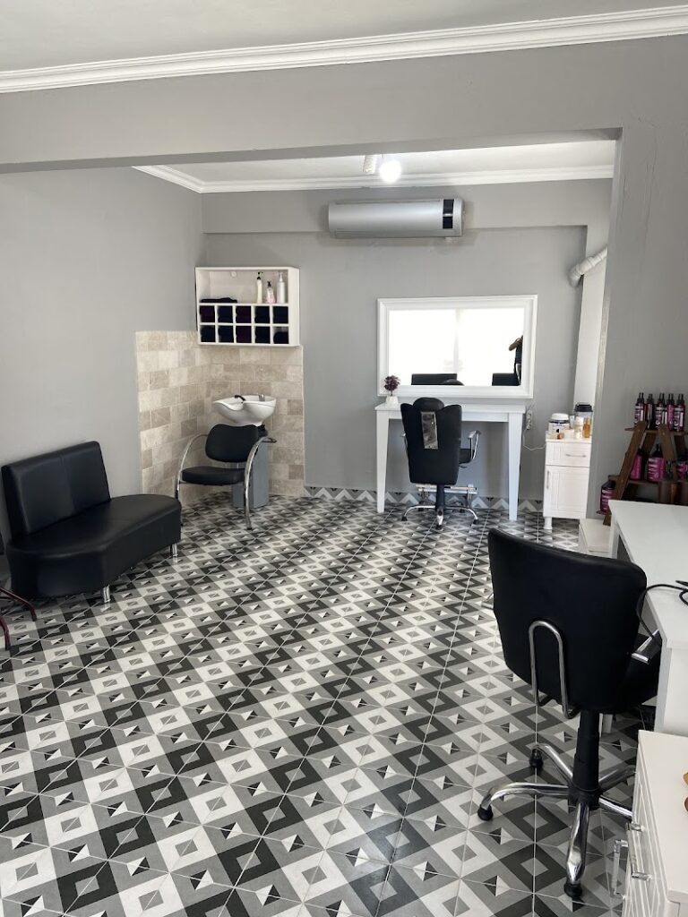 Öykü Kuaför – Gemlik