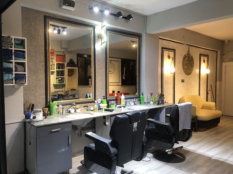 Cezayir Erkek Kuaförü – Gemlik