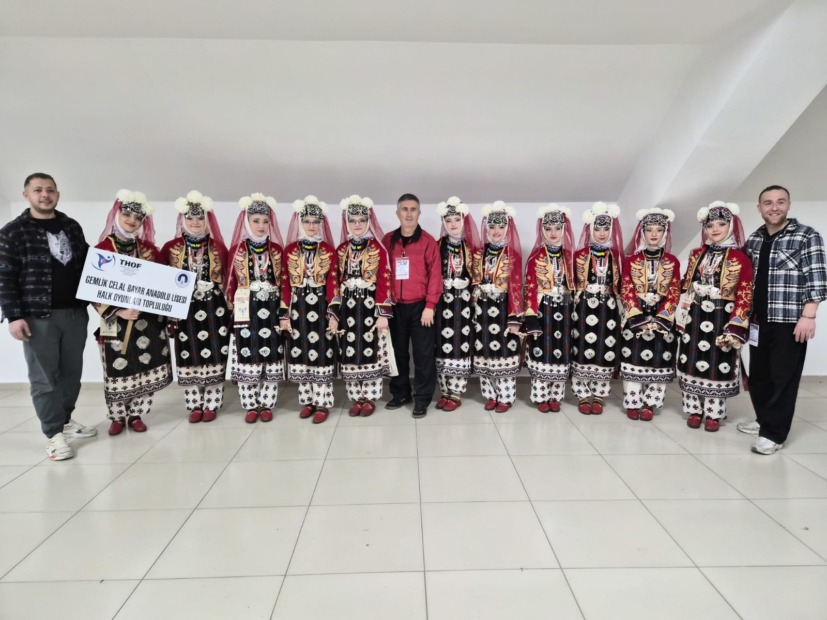 Celal Bayar Anadolu Lisesi’nden Halk Oyunlarında Büyük Başarı