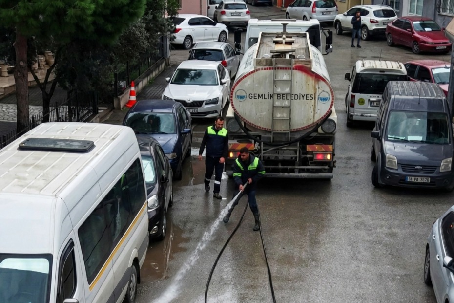 Gemlik’te Camiler Ramazan Ayına Hazır