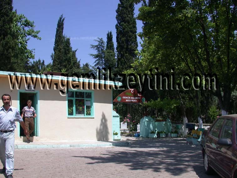 mezarlik mezarlik